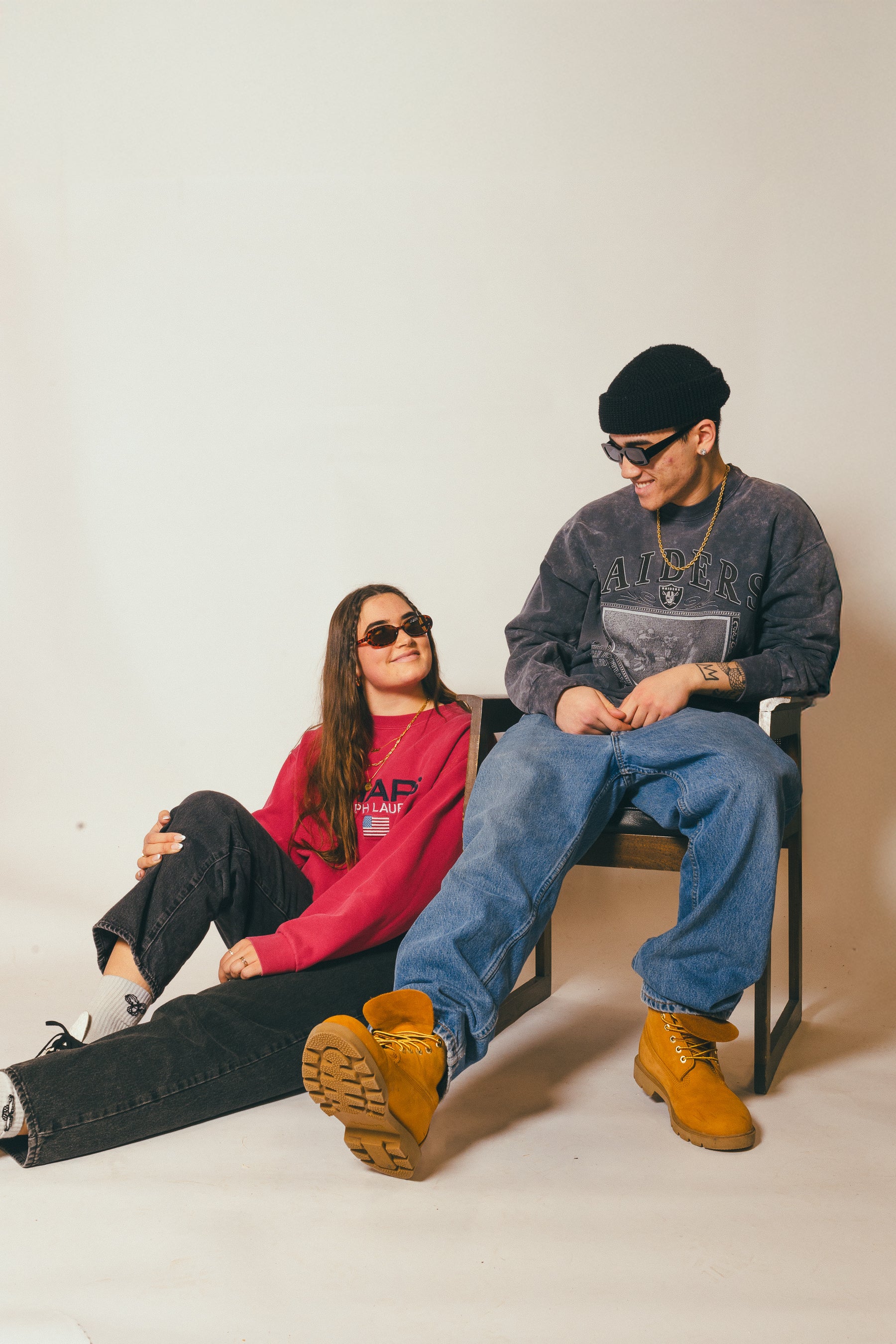 Crewnecks & Hoodies – 4th Quarter Vintage