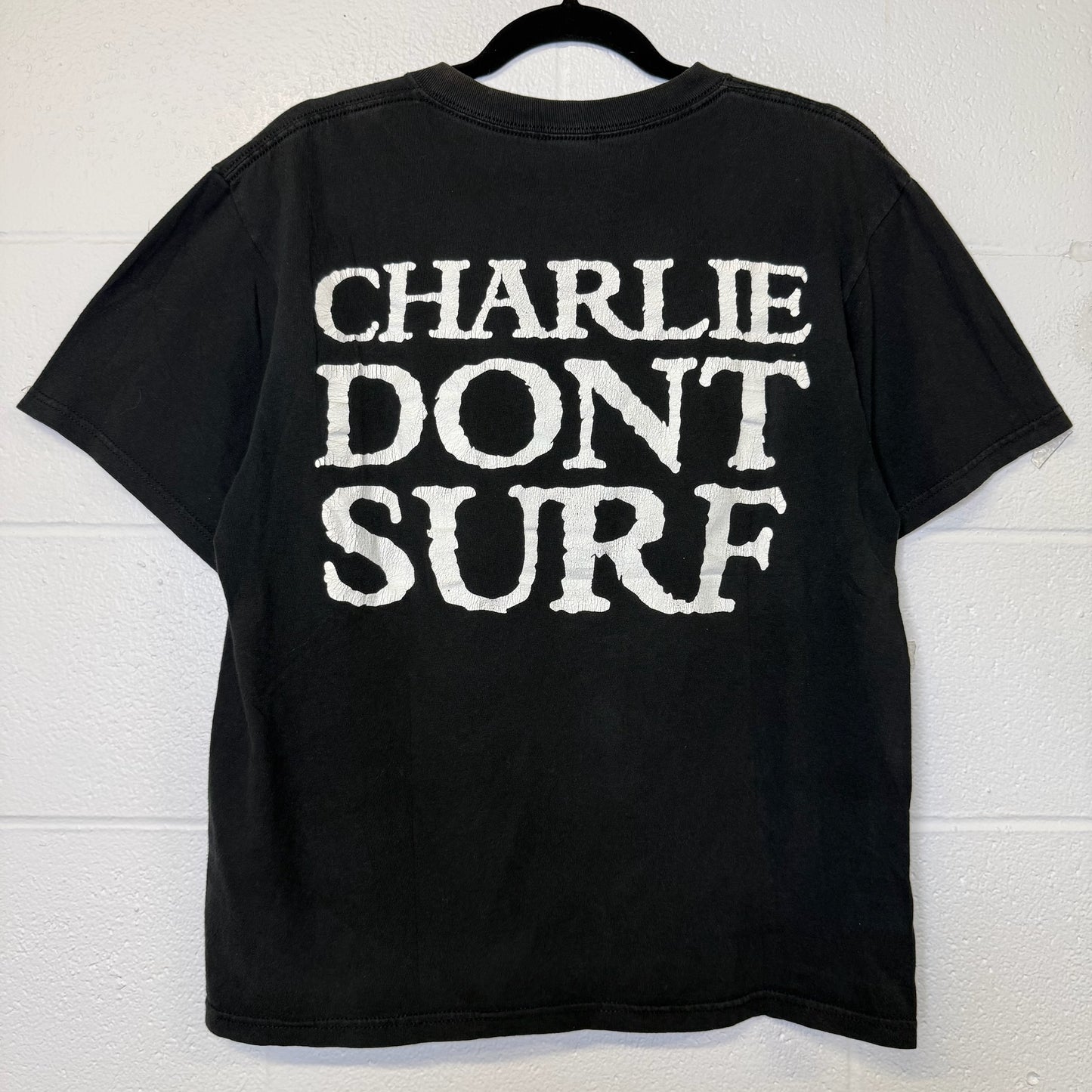 1991 Charlie Don't Surf Charles Manson T-Shirt Sz L (B2870)