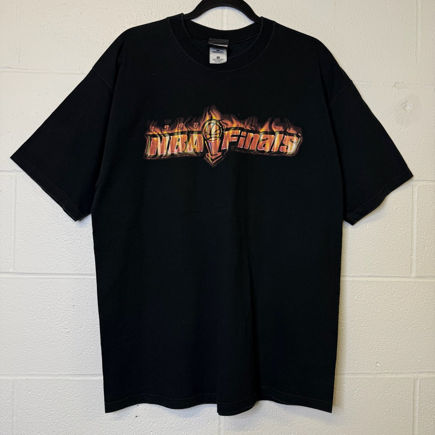 1998 Chicago Bulls NBA Finals T-Shirt Sz L (B2174)