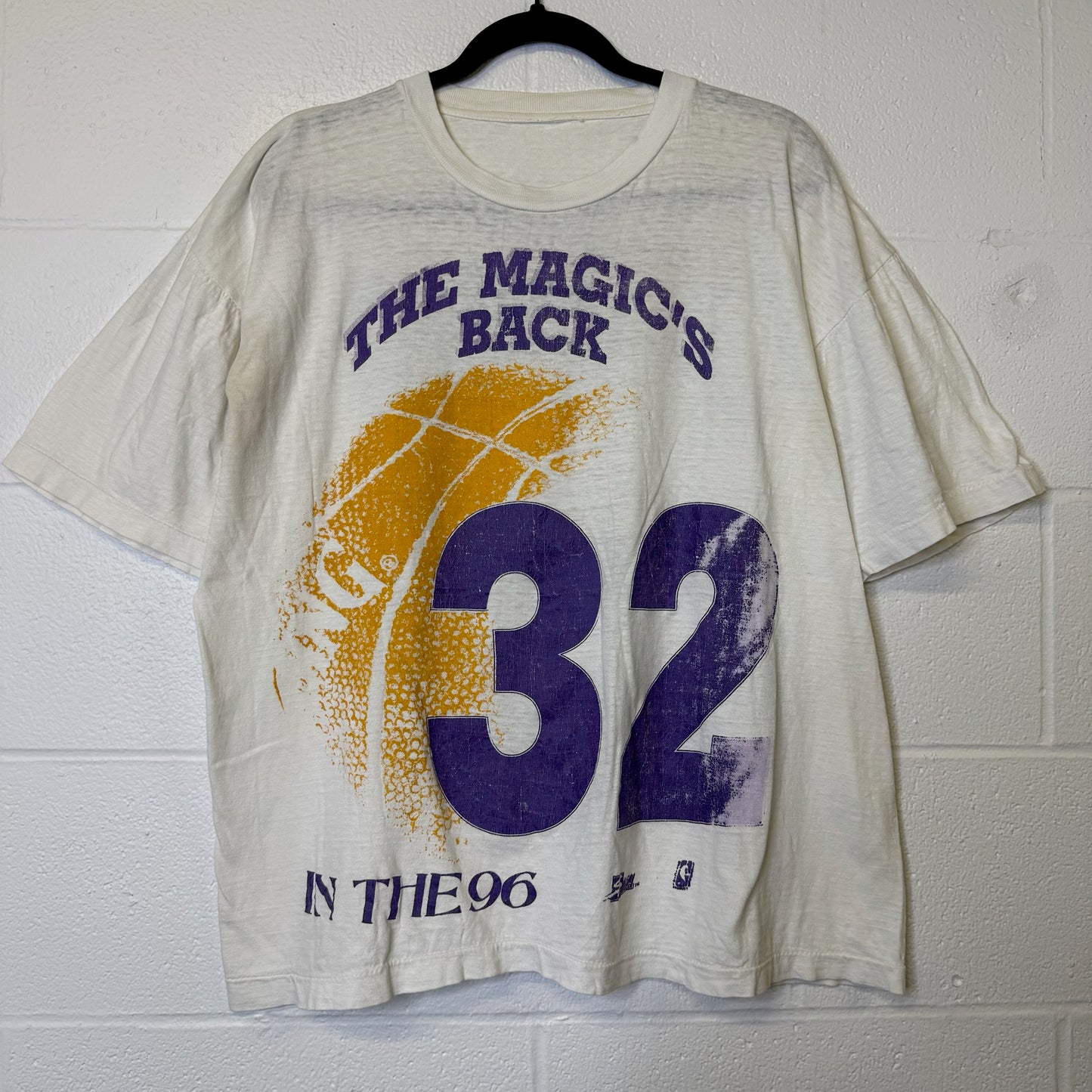 90's Magic Johnson Returns Salem NBA T-Shirt Sz XL (B2192)