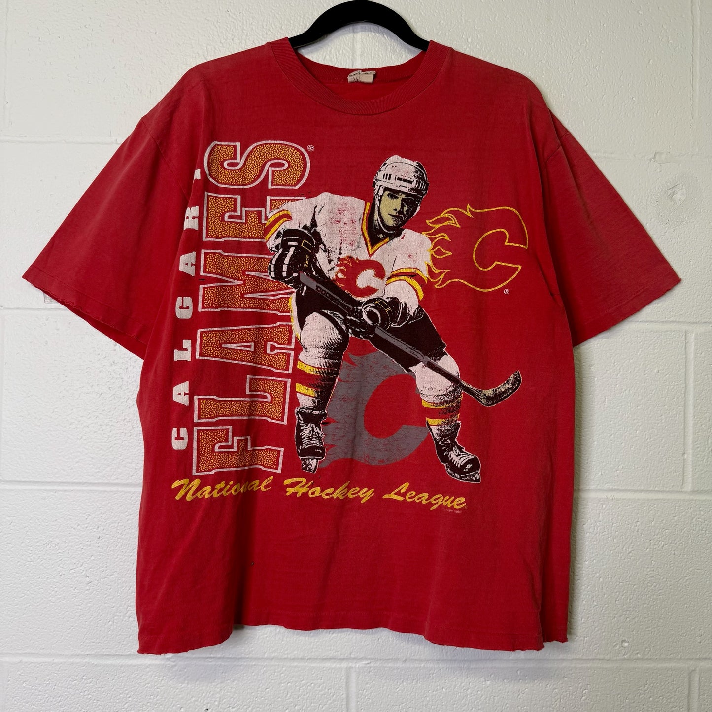 90's Calgary Flames NHL T-shirt Sz L (B685)