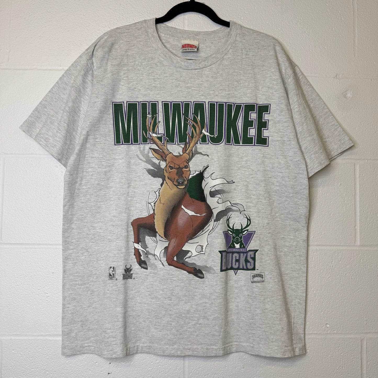 90's Milwaukee Bucks Nutmeg Breakthrough T-Shirt Sz XL (B2076)