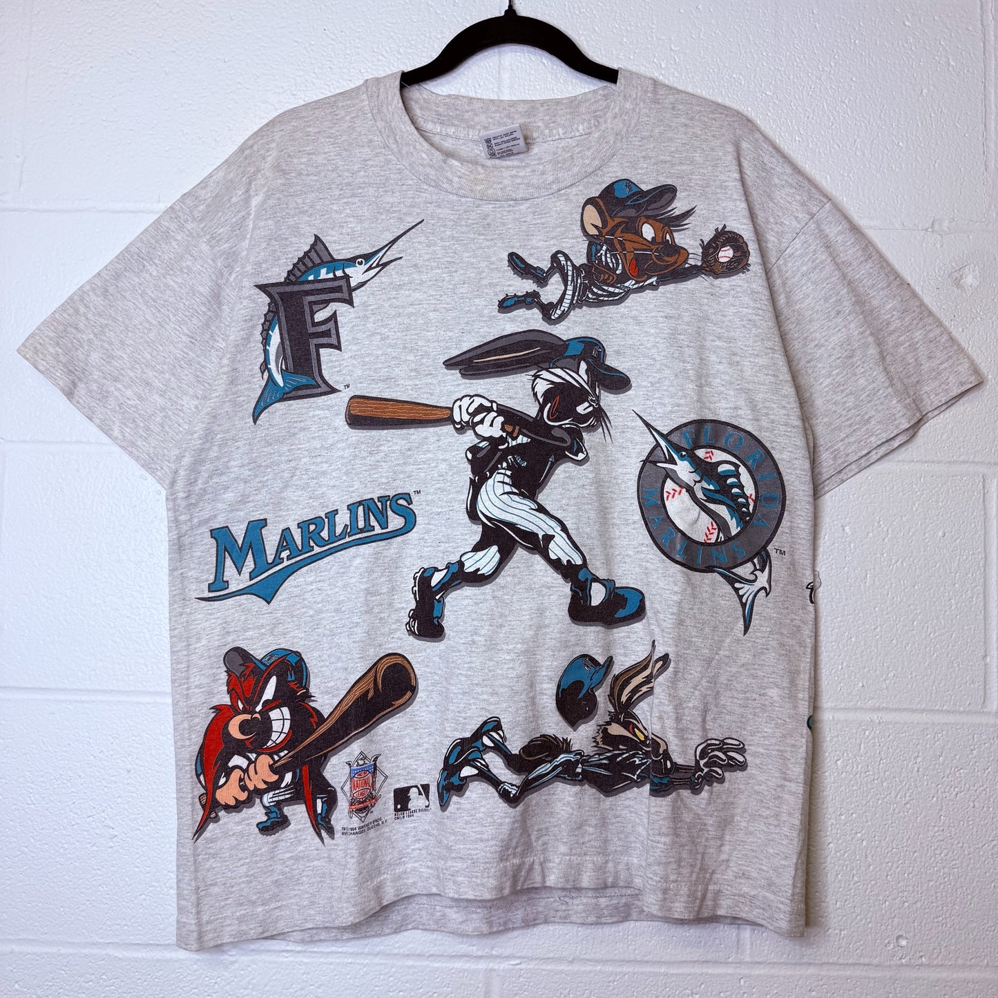 1994 Florida Marlins Looney Tunes MLB T-shirt Sz L (B2388)