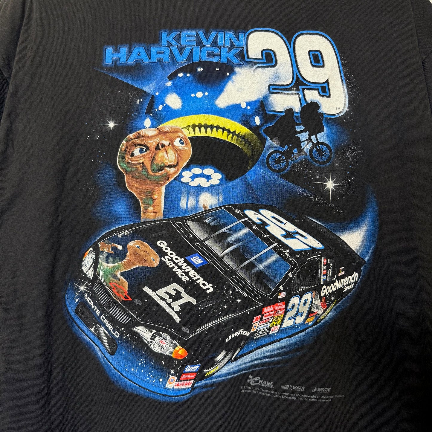 2000s Kevin Harvick E.T. Movie NASCAR T-Shirt Size M (B629)