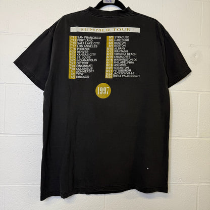 1997 Neil Young Wanted Poster T-Shirt Sz L (B435)