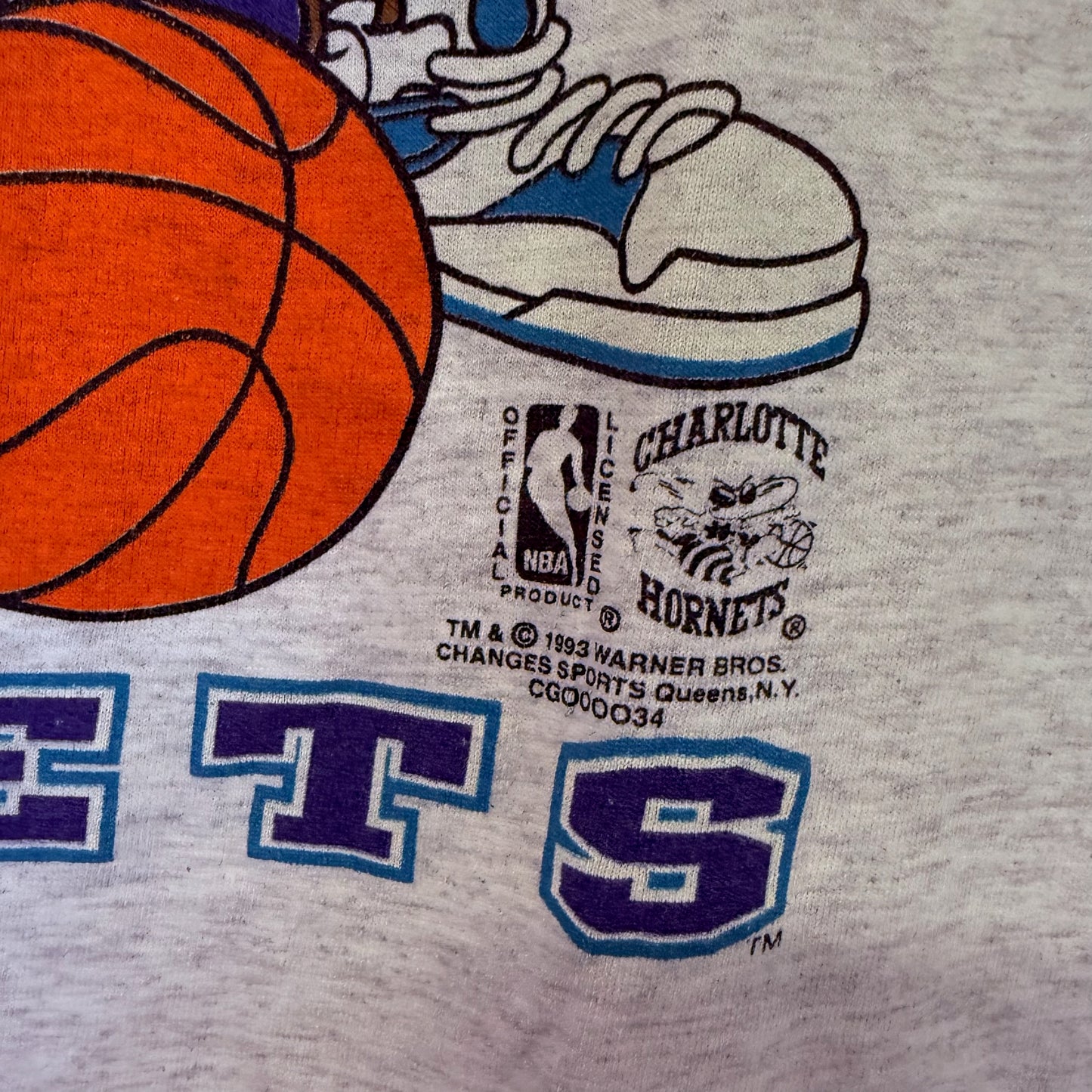 1993 Looney Tunes Charlotte Hornets NBA T-Shirt (B2332)