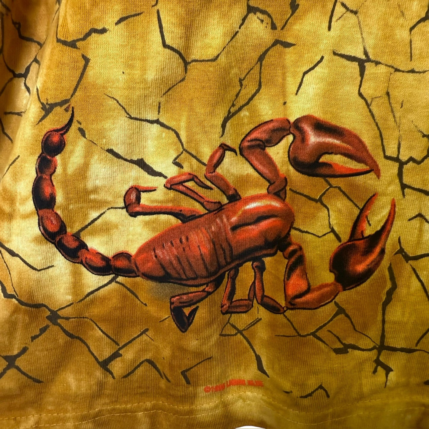 1995 Liquid Blue Snake AOP T-Shirt Sz L