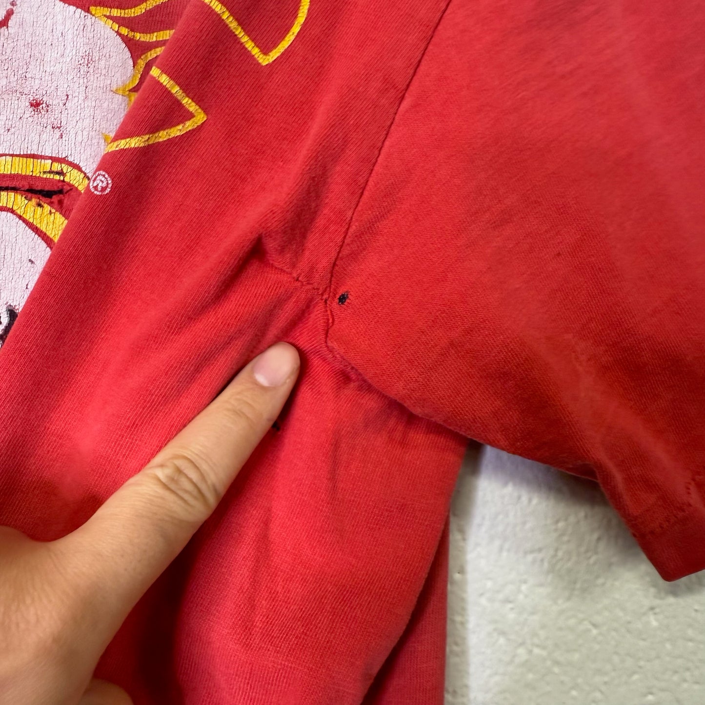 90's Calgary Flames NHL T-shirt Sz L (B685)