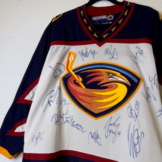 90s Atlanta Thrashers CCM Hockey NHL Jersey Autographed Sz L (B1981)