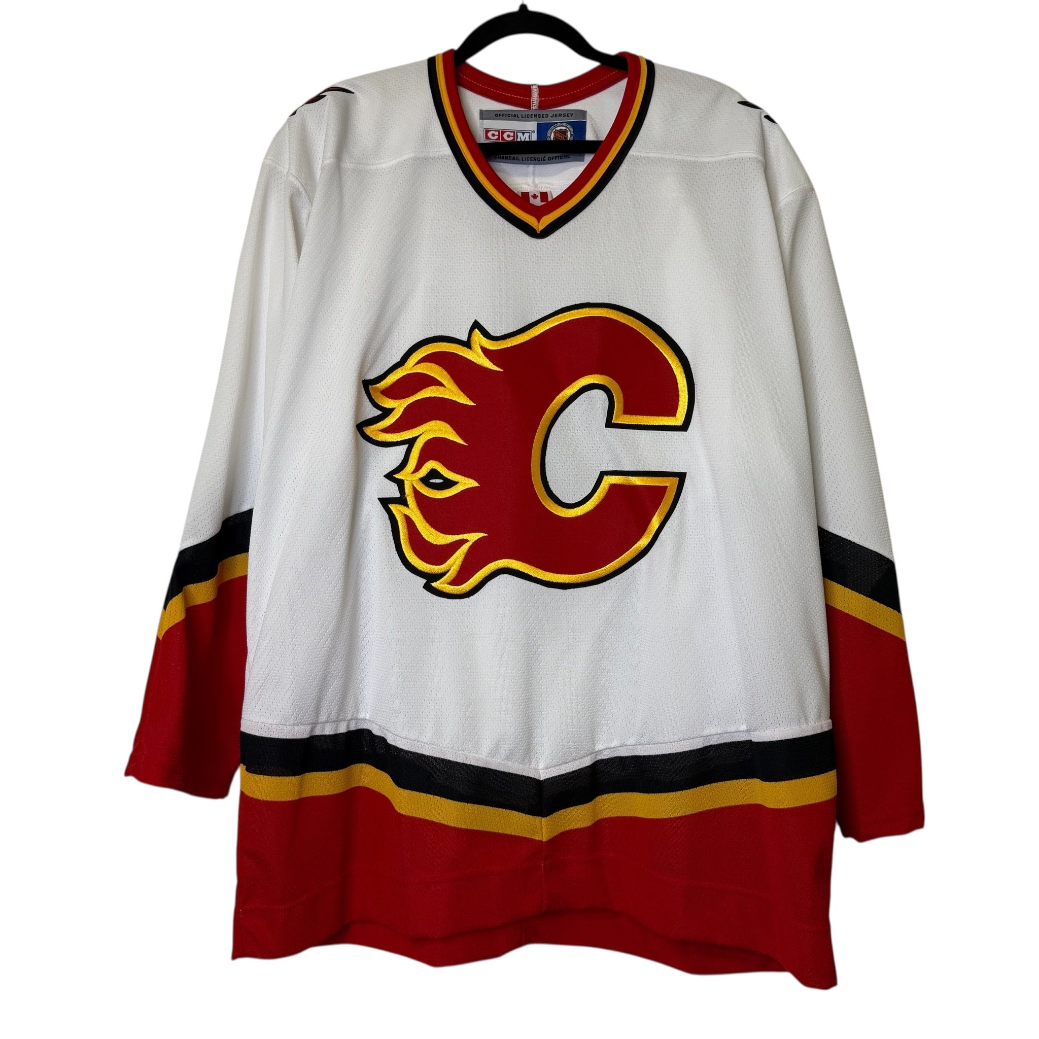 2000s Calgary Flames CCM Hockey NHL Jersey Sz L Deadstock (B1789