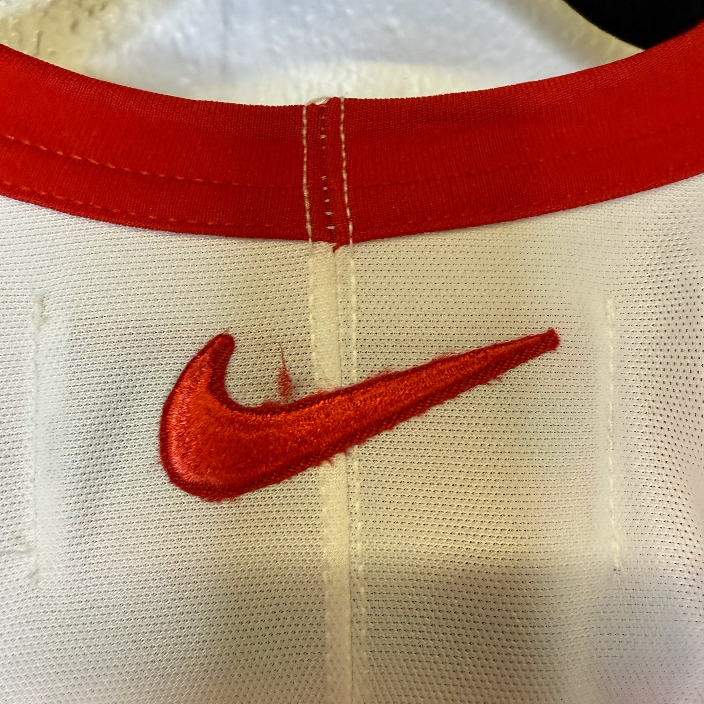 2000 Nike Team Canada 1977 Repica Jersey Sz M New with Tags (B1791)