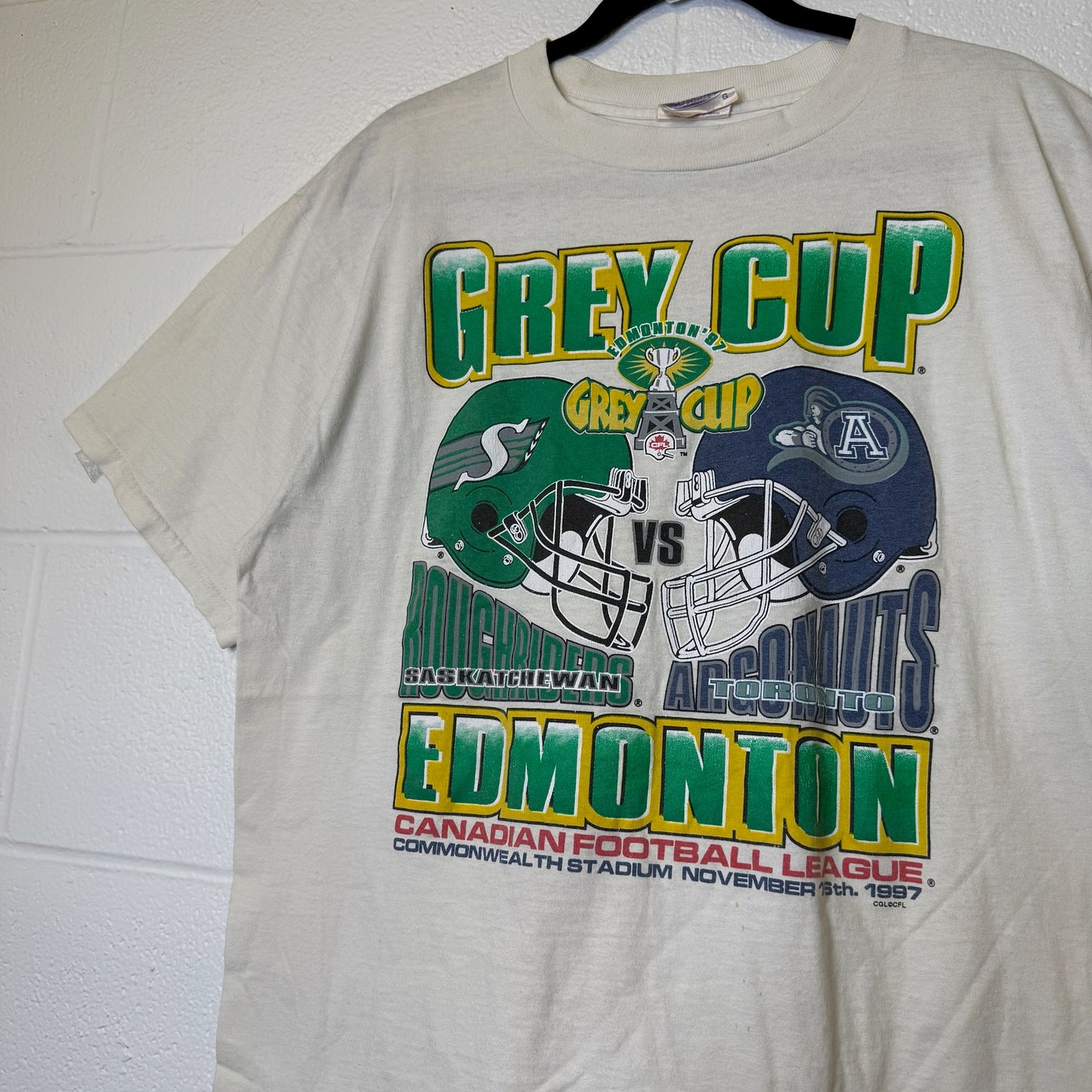 1997 Saskatchewan Roughriders vs Montreal Argonauts CFL Grey Cup T-shirt Sz L (B2111)