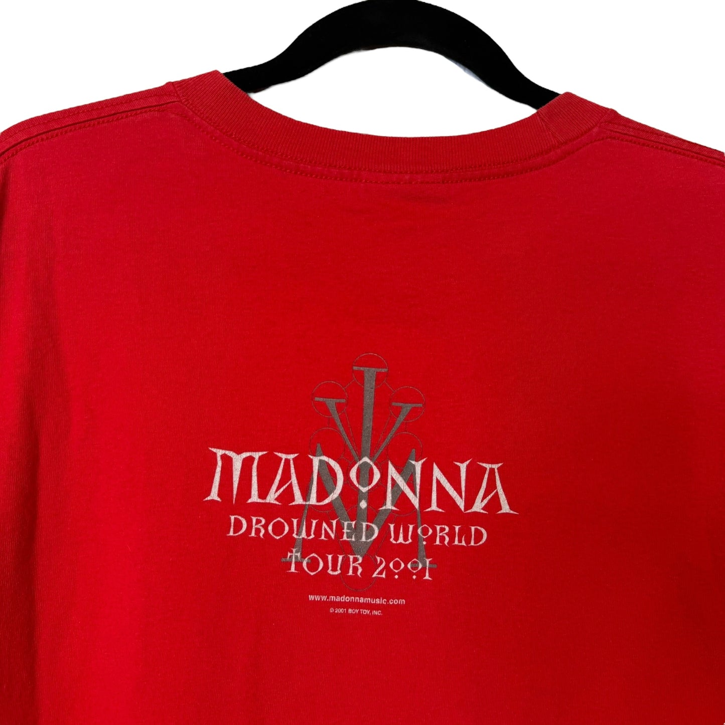 2001 Madonna Drowned World Tour T-shirt Sz XL (A9017)