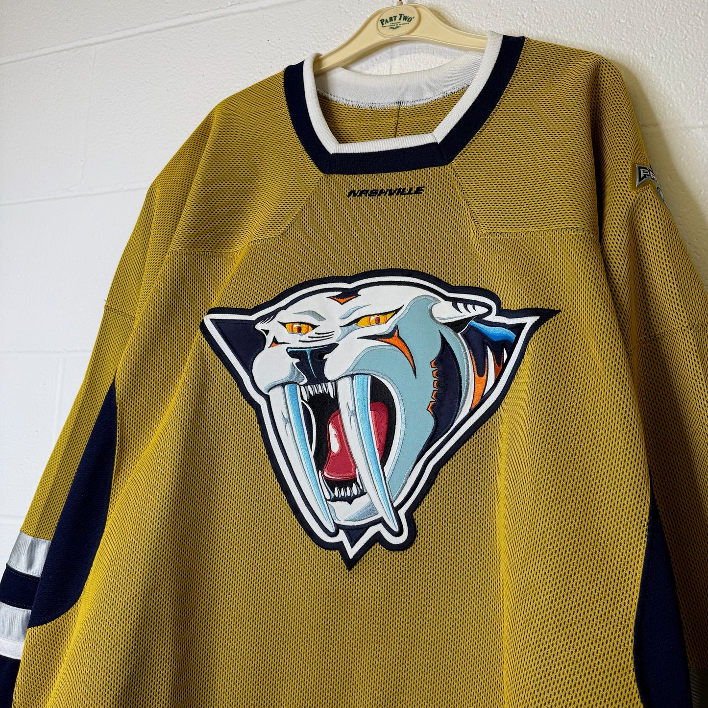 90s Nashville Predators Classey CCM Hockey Jersey Sz 56 (B1964)