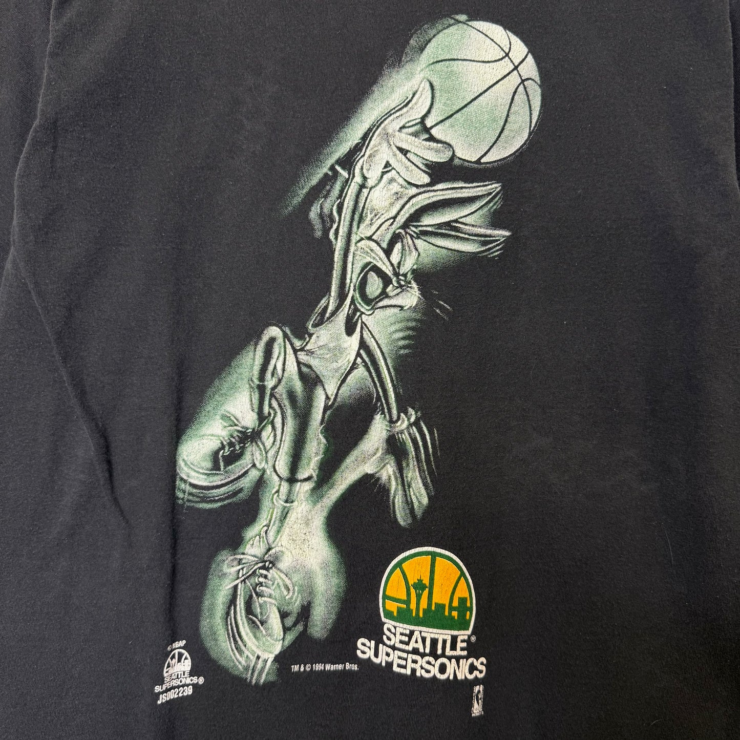 1994 Seattle Supersonics Bugs Bunny T-Shirt Sz L (B2231)