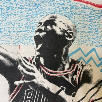 90s Michael Jordan Magic Johnson T's NBA AOP T-shirt Size XL (B2065)