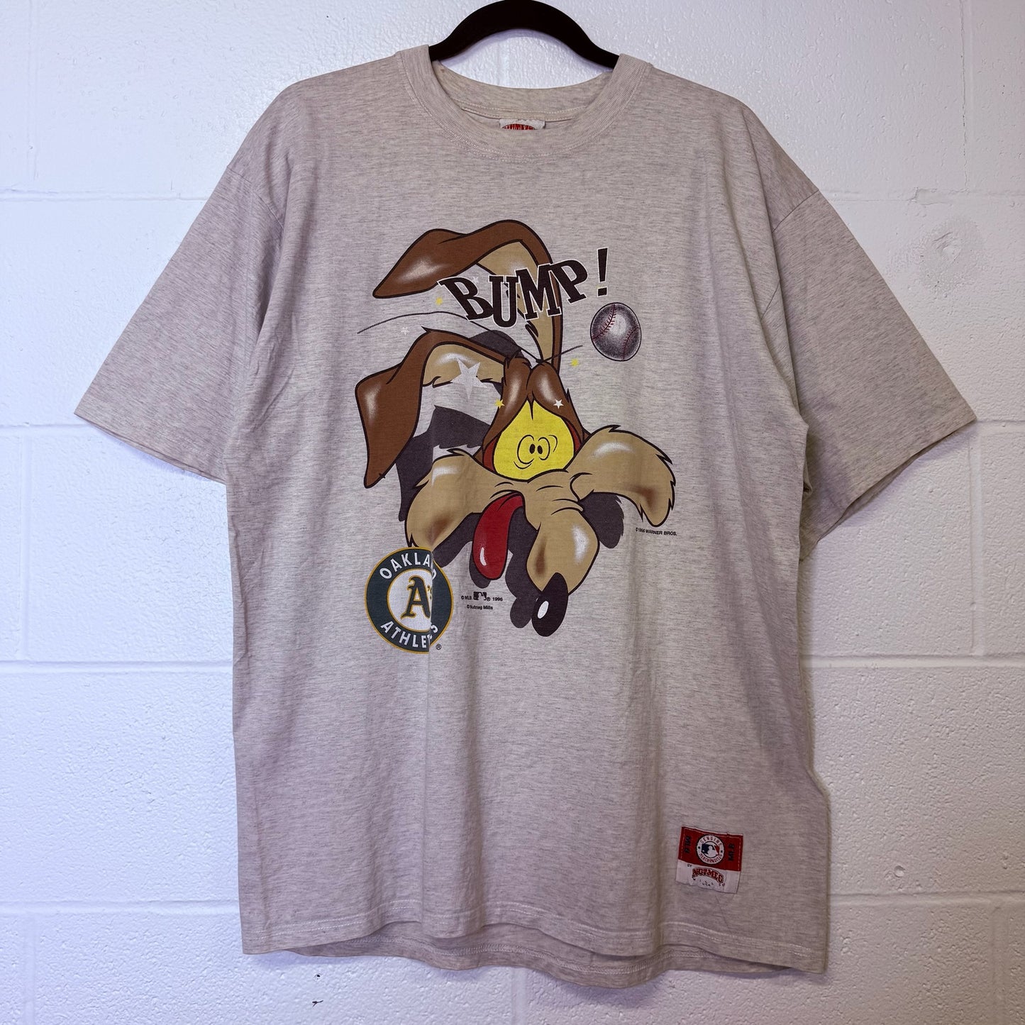 90s Oakland Athletics Wile E Coyote MLB T-Shirt Sz XL (B2477)