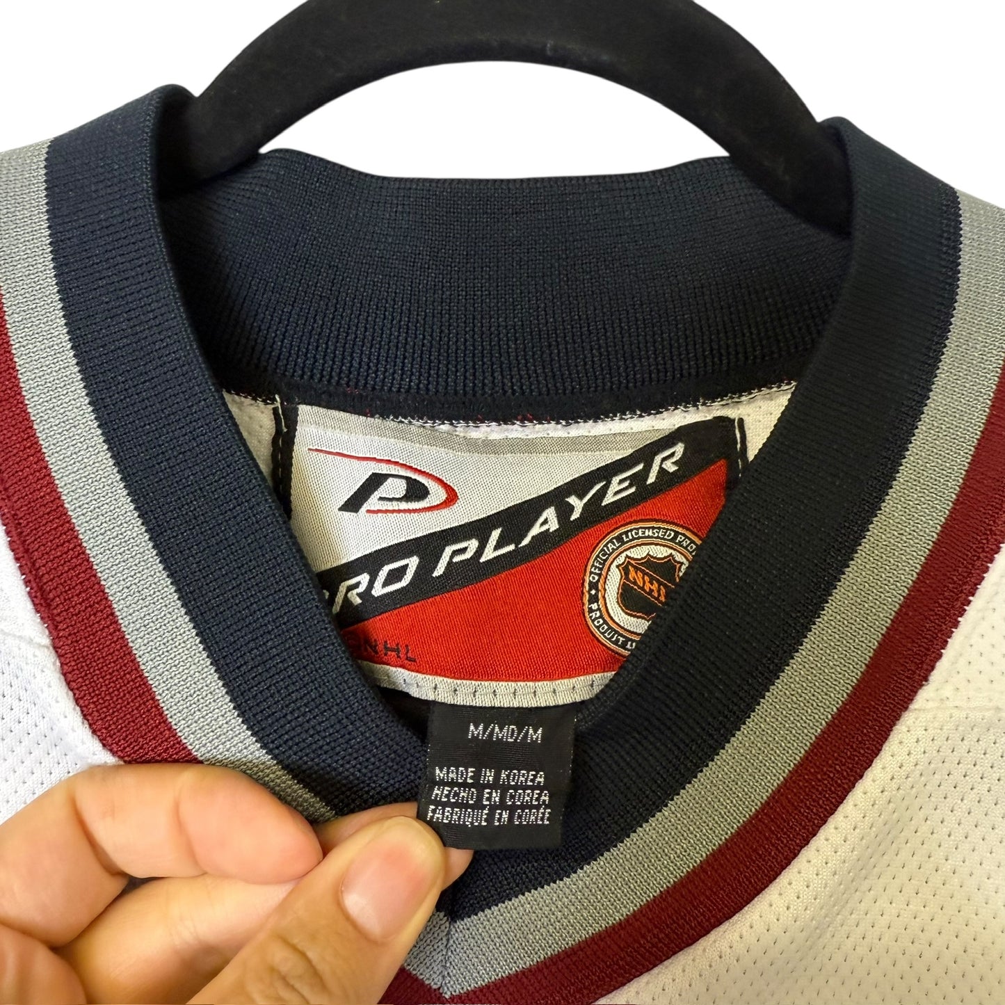 90s Vancouver Canucks Whale NHL Hockey Jersey Sz M