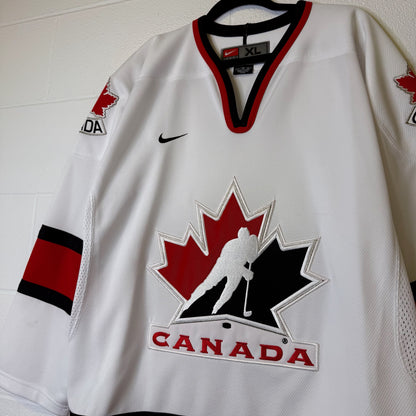 Team Canada Hockey Jersey Sz XL (B1976)
