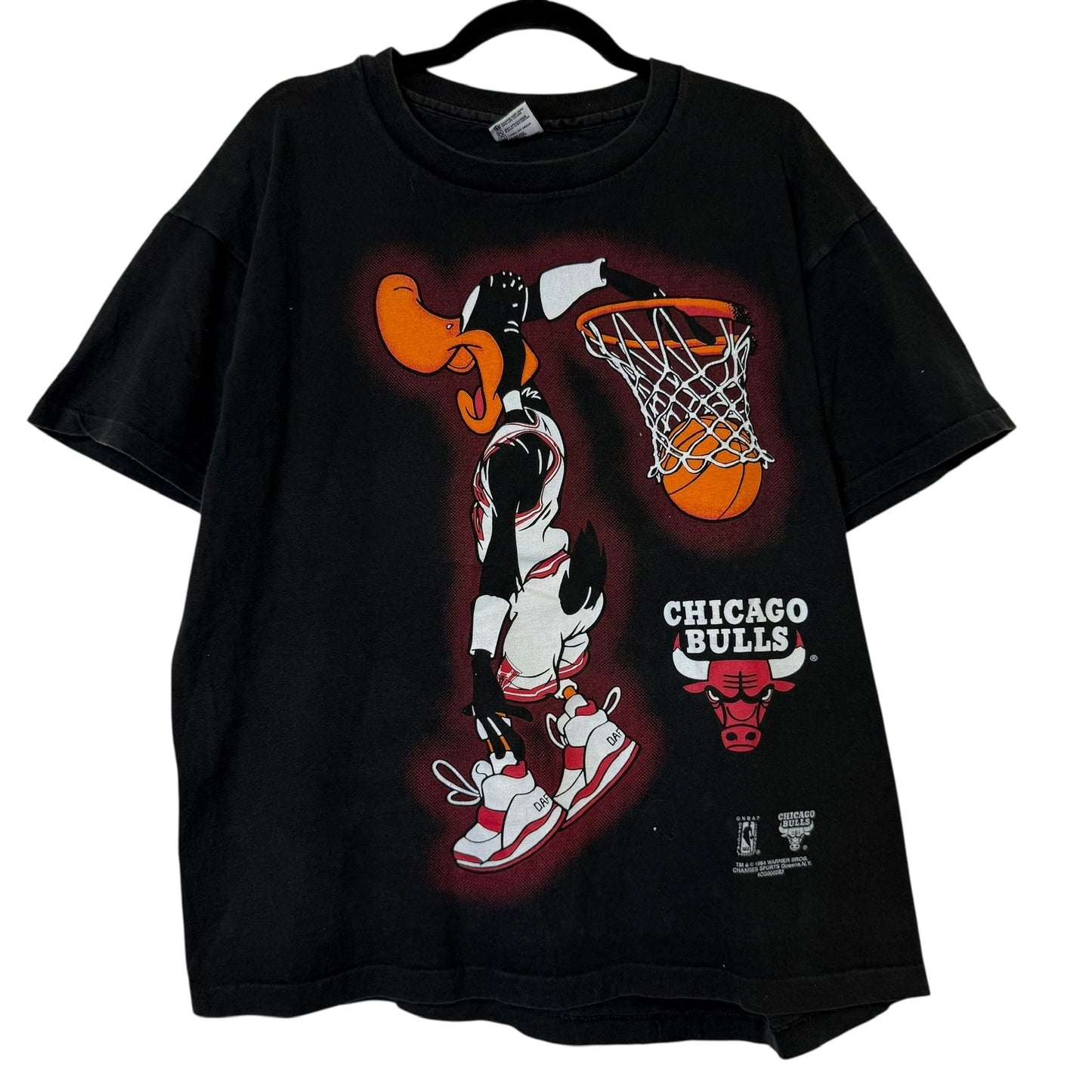 1994 Daffy Duck Chicago Bulls NBA T-Shirt Sz XL (B2169)