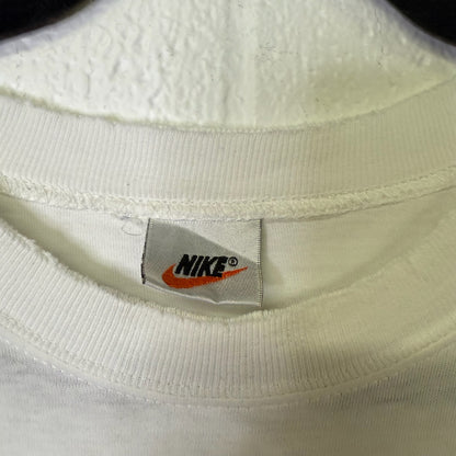 90's Nike ACG Pocket T-Shirt Sz L (B673)