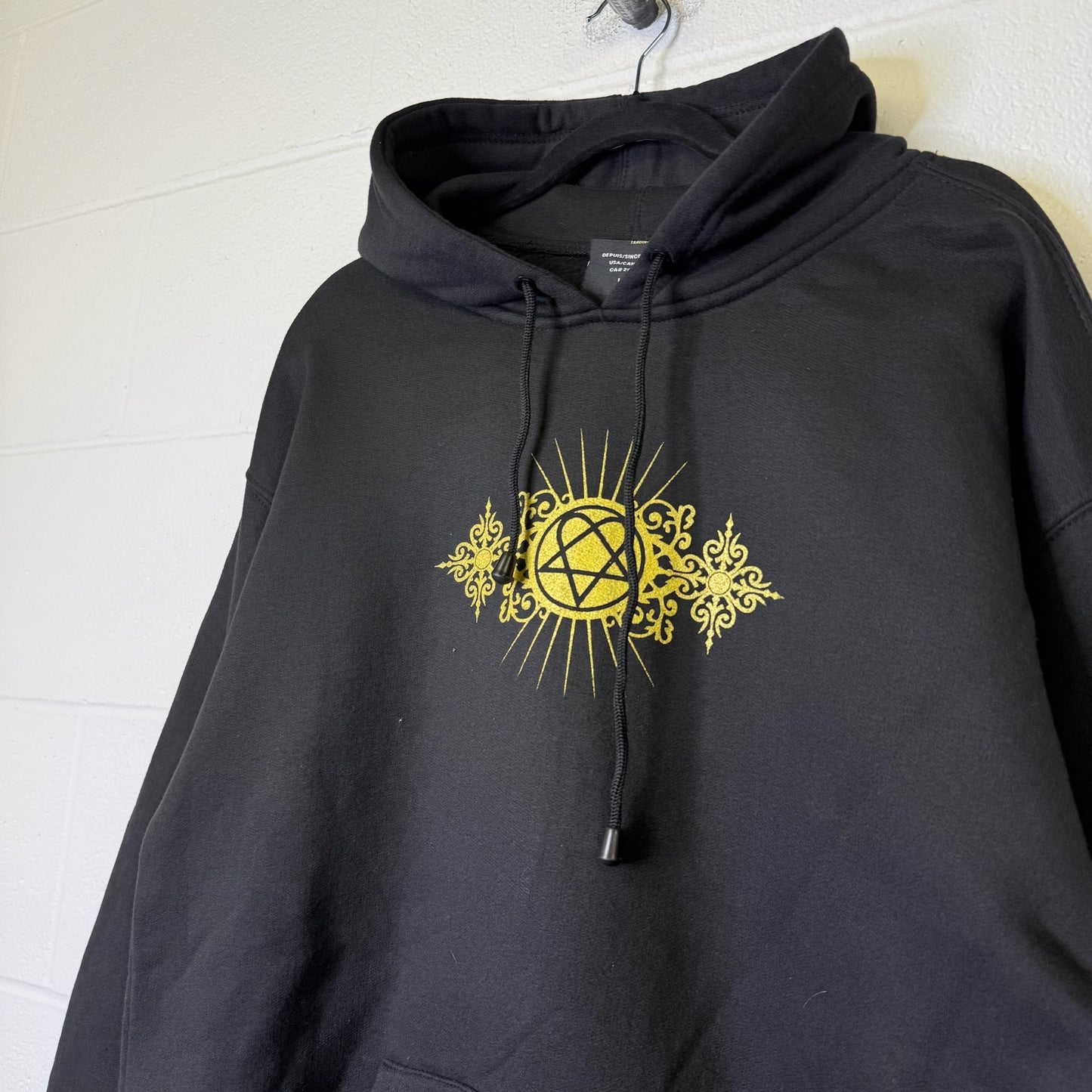 2006 HIM Heartagram Hoodie Sz L (B2038)
