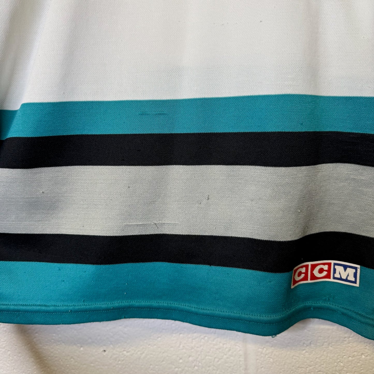 90s San Jose Sharks CCM NHL Hockey Jersey Sz L (B1805)