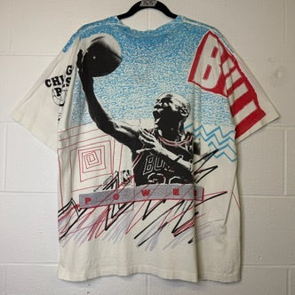 90s Michael Jordan Magic Johnson T's NBA AOP T-shirt Size XL (B2065)