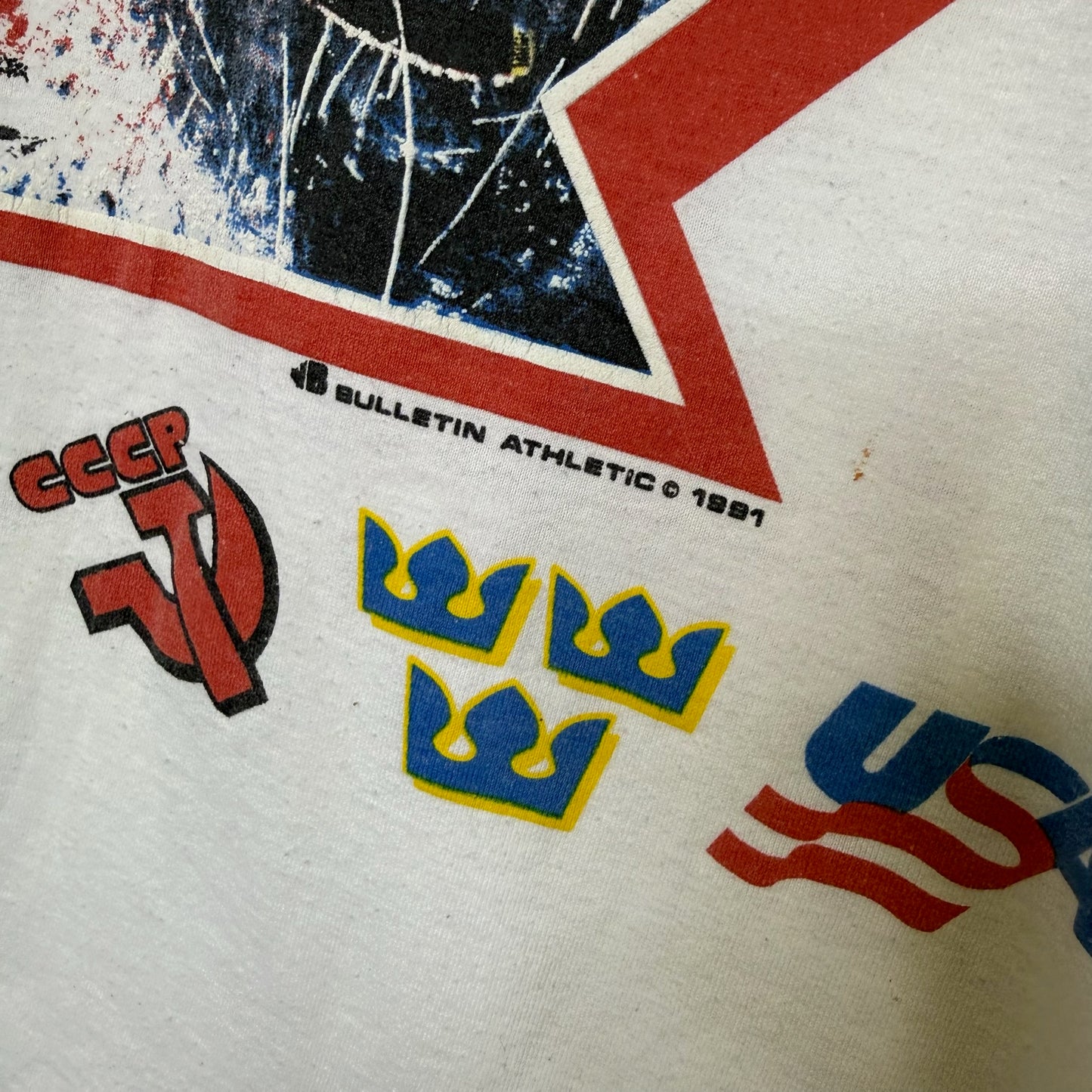 1991 Team Canada Hockey Bulletin Athletics T-Shirt (B2992)