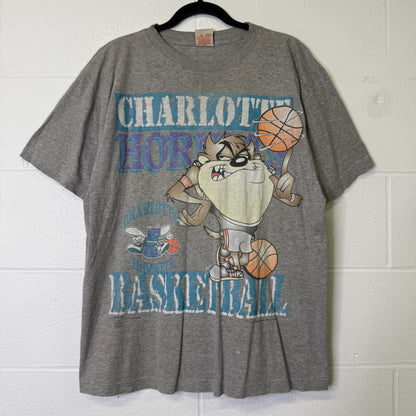 1998 Taz Charlotte Hornets NBA T-Shirt Sz M (B1630)