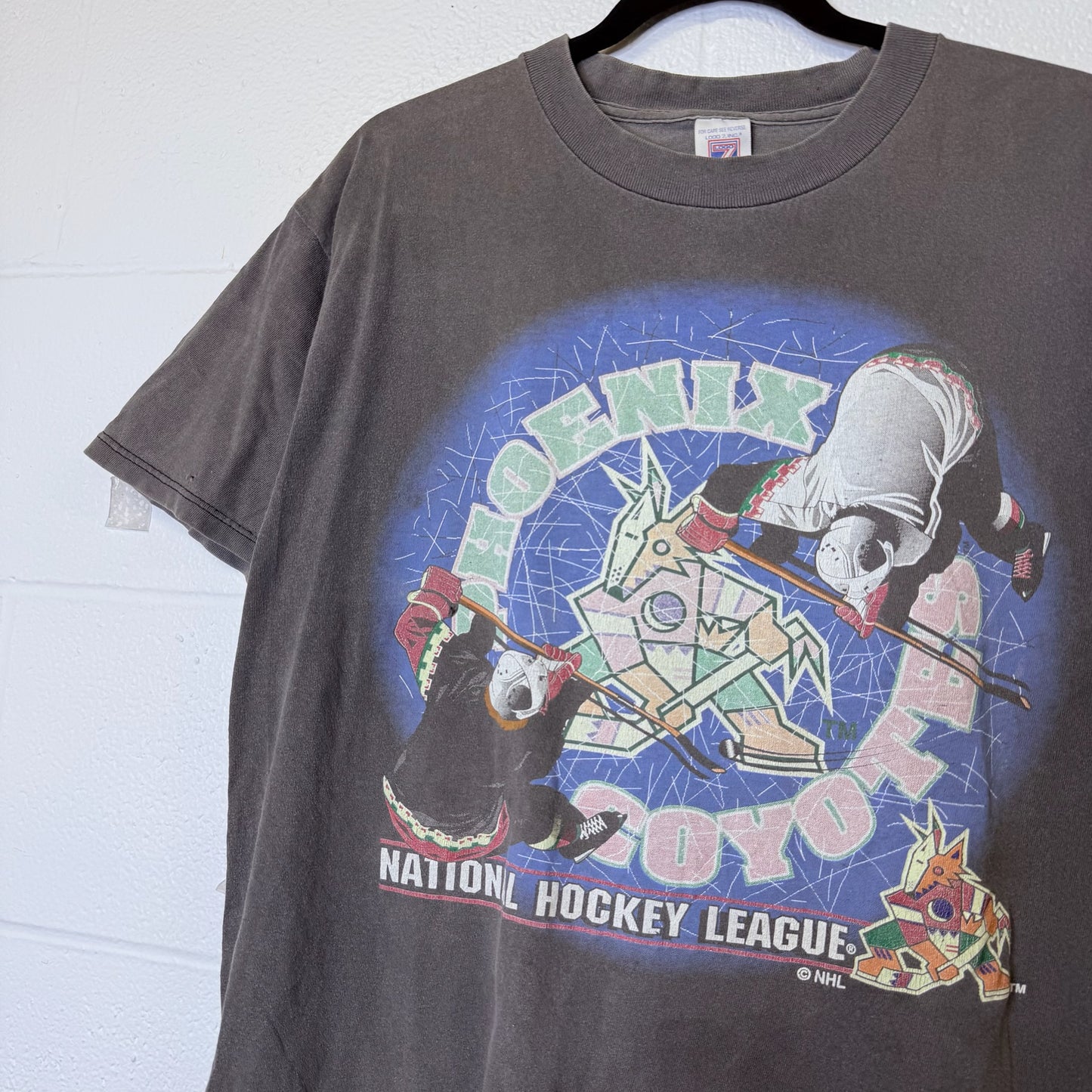90's Phoenix Coyotes NHL Hockey T-Shirt Sz L (B2542)