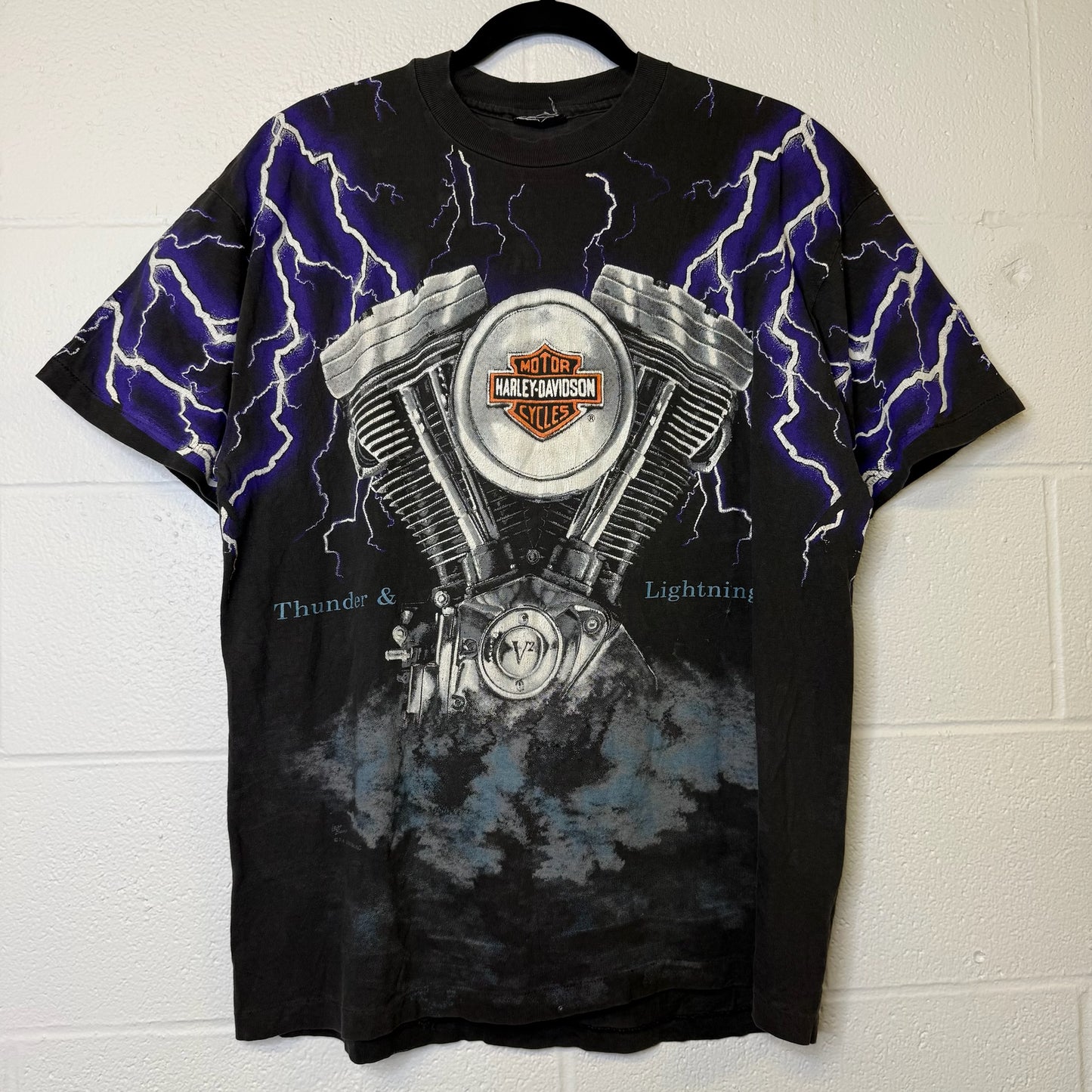 90s Harley Davidson Thunder & Lightning AOP T-Shirt (B2267)