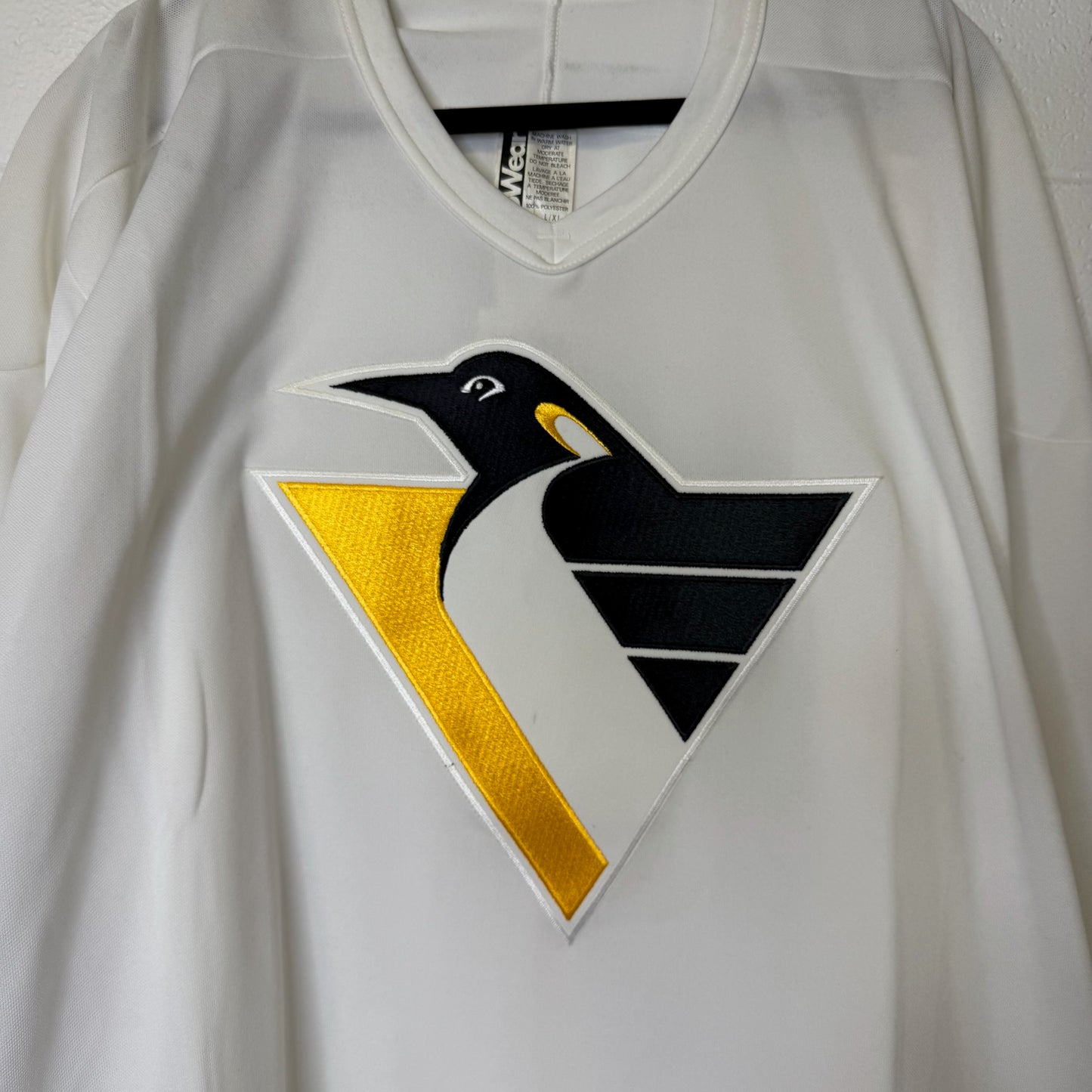 90's Pittsburg Penguins Practice Hockey Jersey Sz Sz XL (B1807)