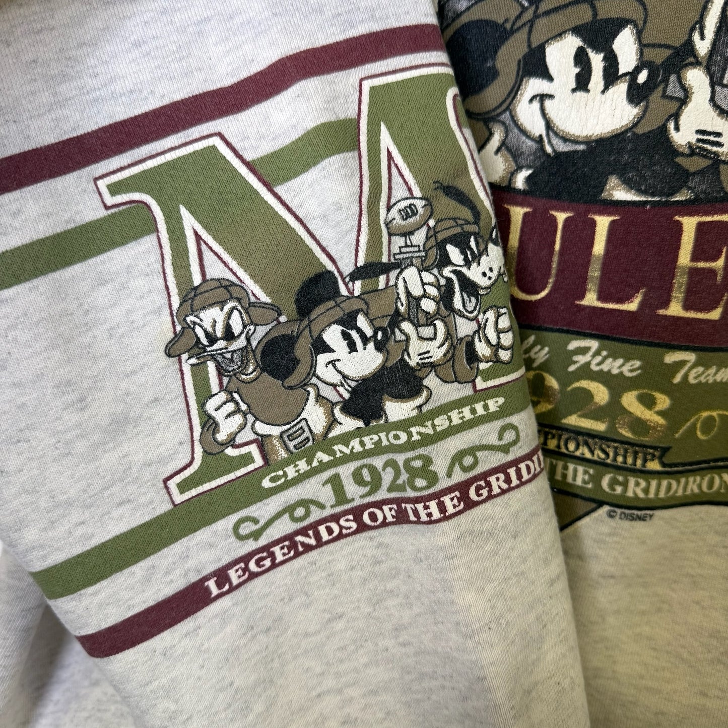 90's Disney Pigskin Classic Mickey Mouse Crewneck (B2455)