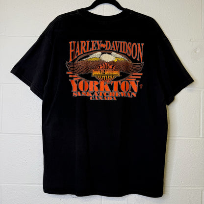 2010 Harley Davidson Yorkton Saskatchewan T-Shirt Sz L (B1397)