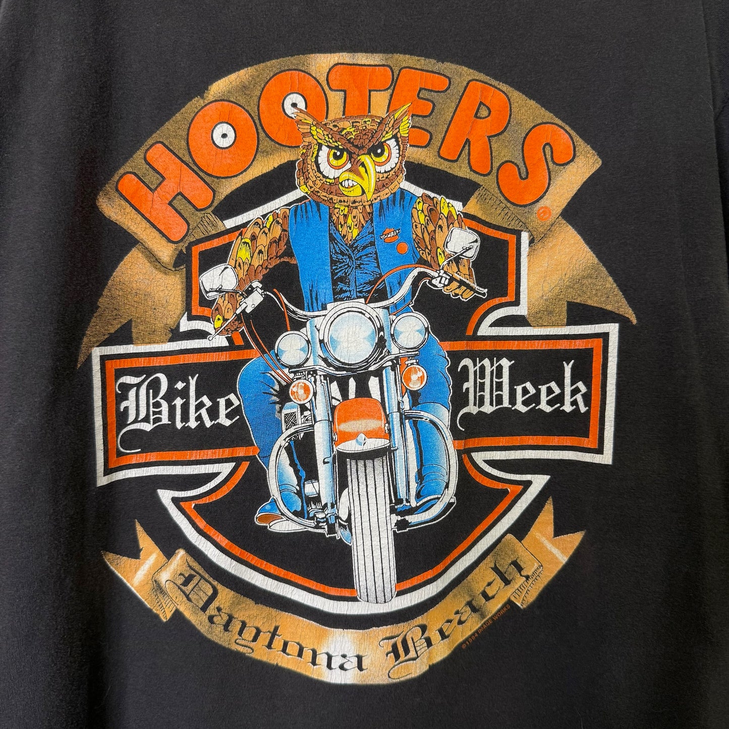 90's Hooters Bike Week Daytona T-shirt Sz XL (B689)