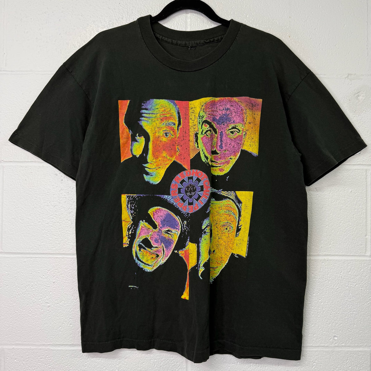 1993 Red Hot Chili Peppers RHCP Thermography Band T-Shirt Sz L