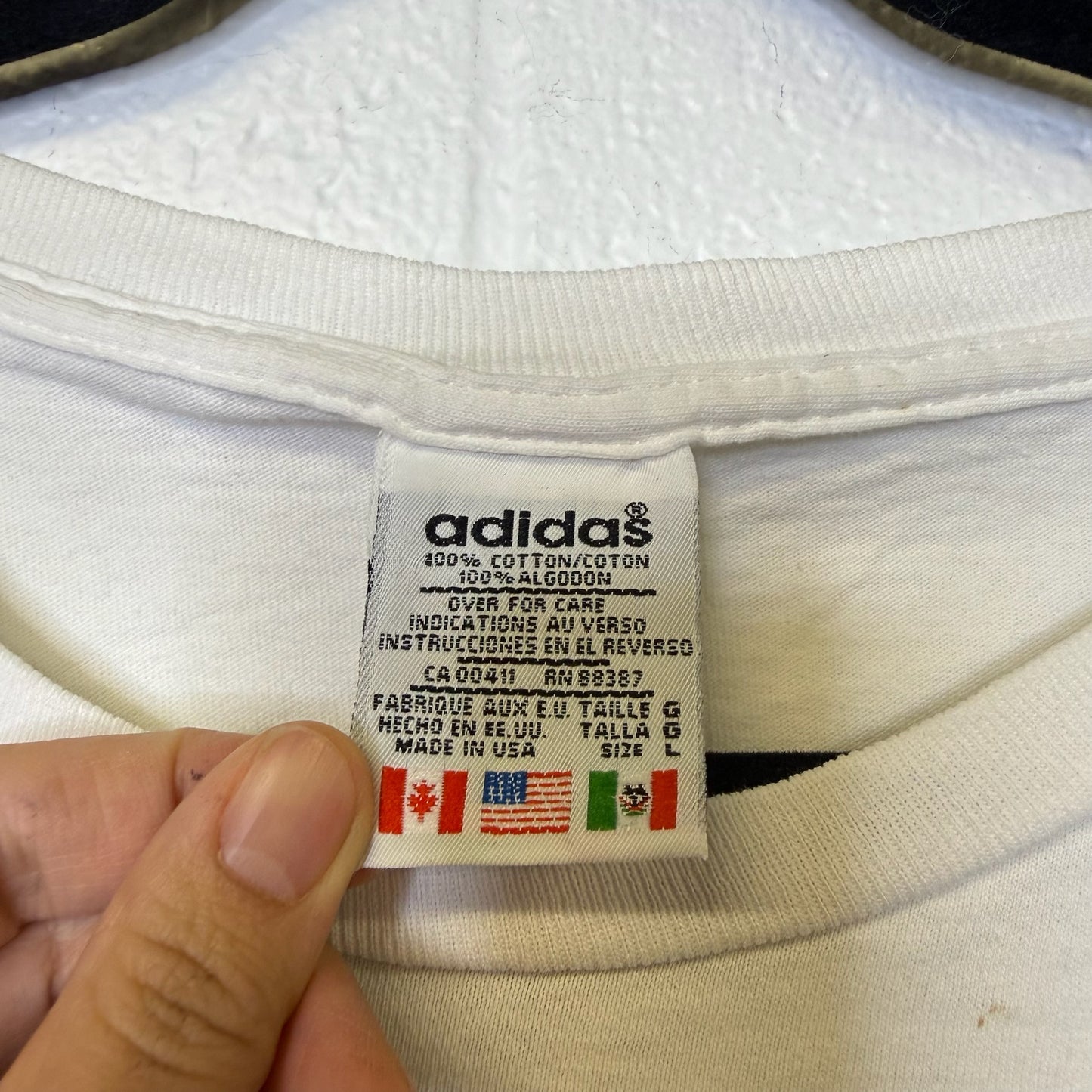 90s Adidas T-Shirt Sz L (A6351)