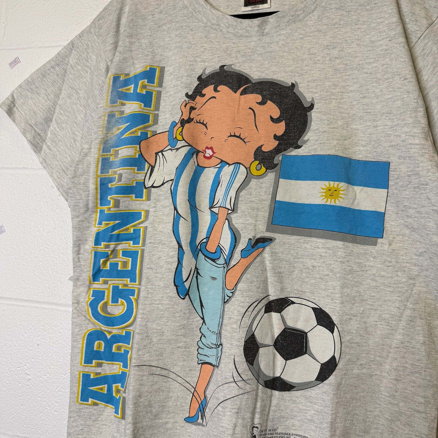 90s Betty Boop Argentina Football T-shirt Sz L (B593)