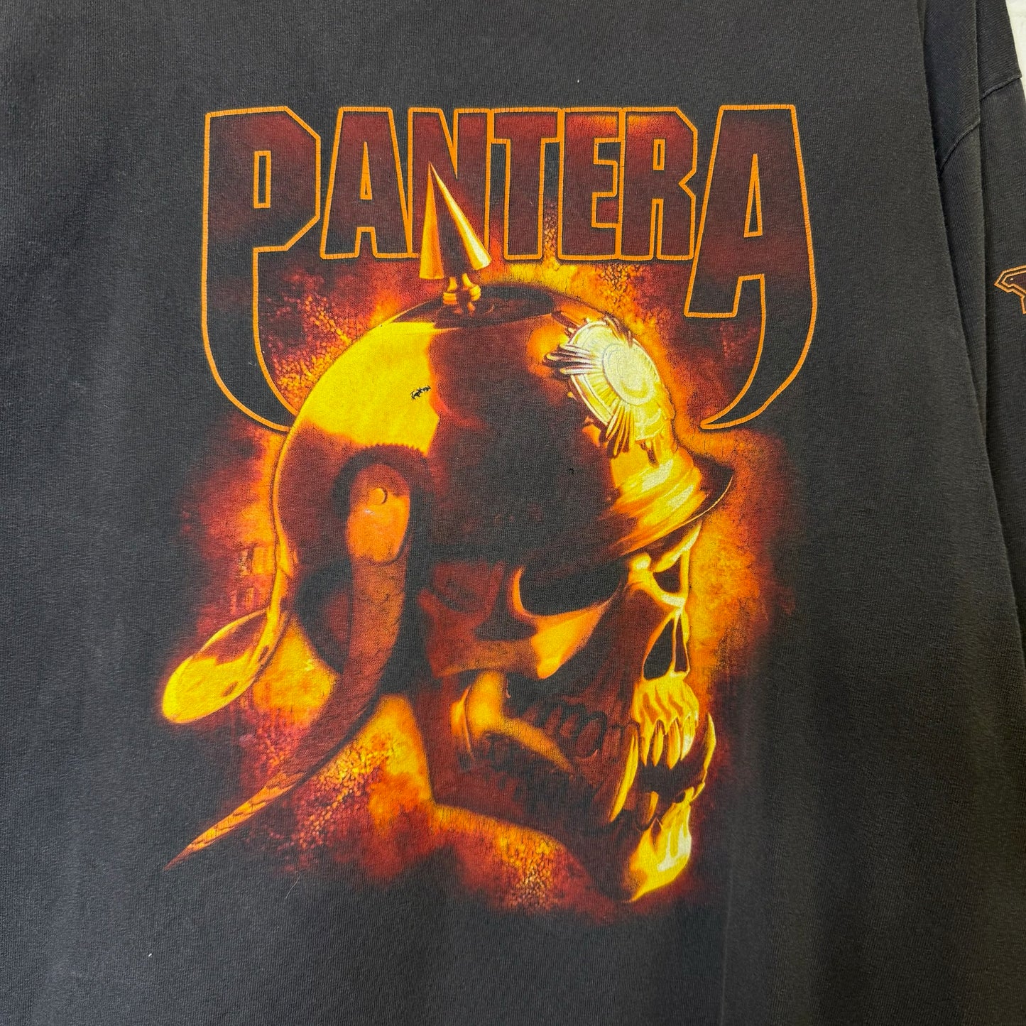2004 Pantera Long Sleeve T-Shirt Sz L (B1719)