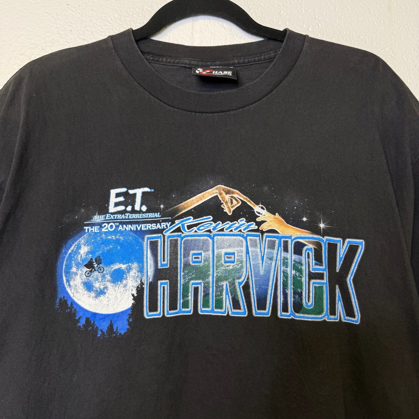 2000s Kevin Harvick E.T. Movie NASCAR T-Shirt Size M (B629)