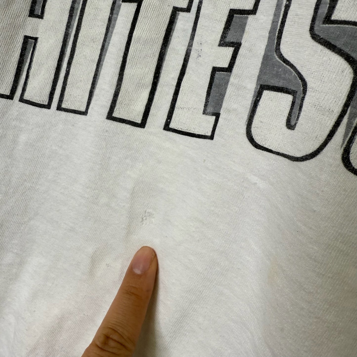 90's Taz & Bugs Chicago White Sox MLB T-Shirt Sz L (B680)