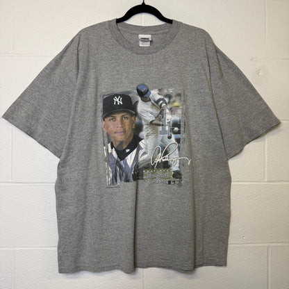 2004 New York Yankees Derek Jeter MLB T-shirt Sz L (B480)
