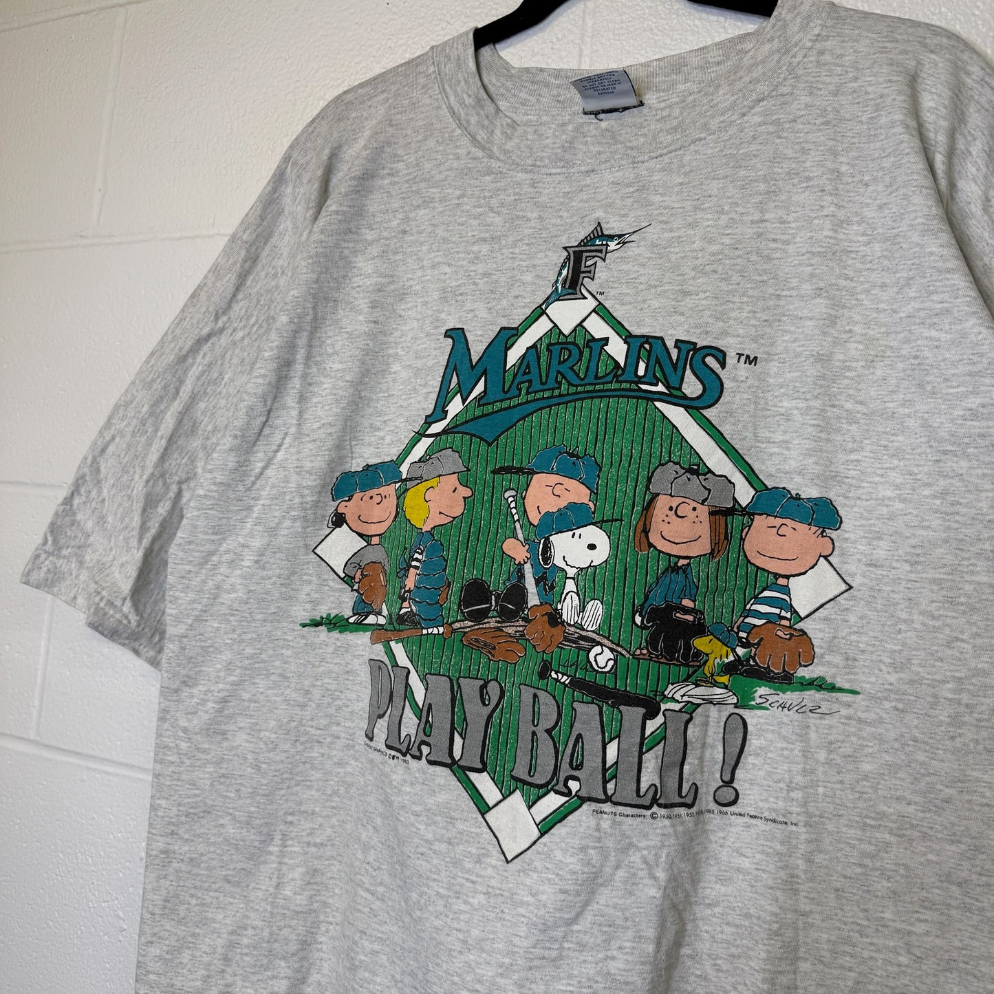 1993 Snoopy Peanuts Florida Marlins MLB T-Shirt Sz XL (B2874)