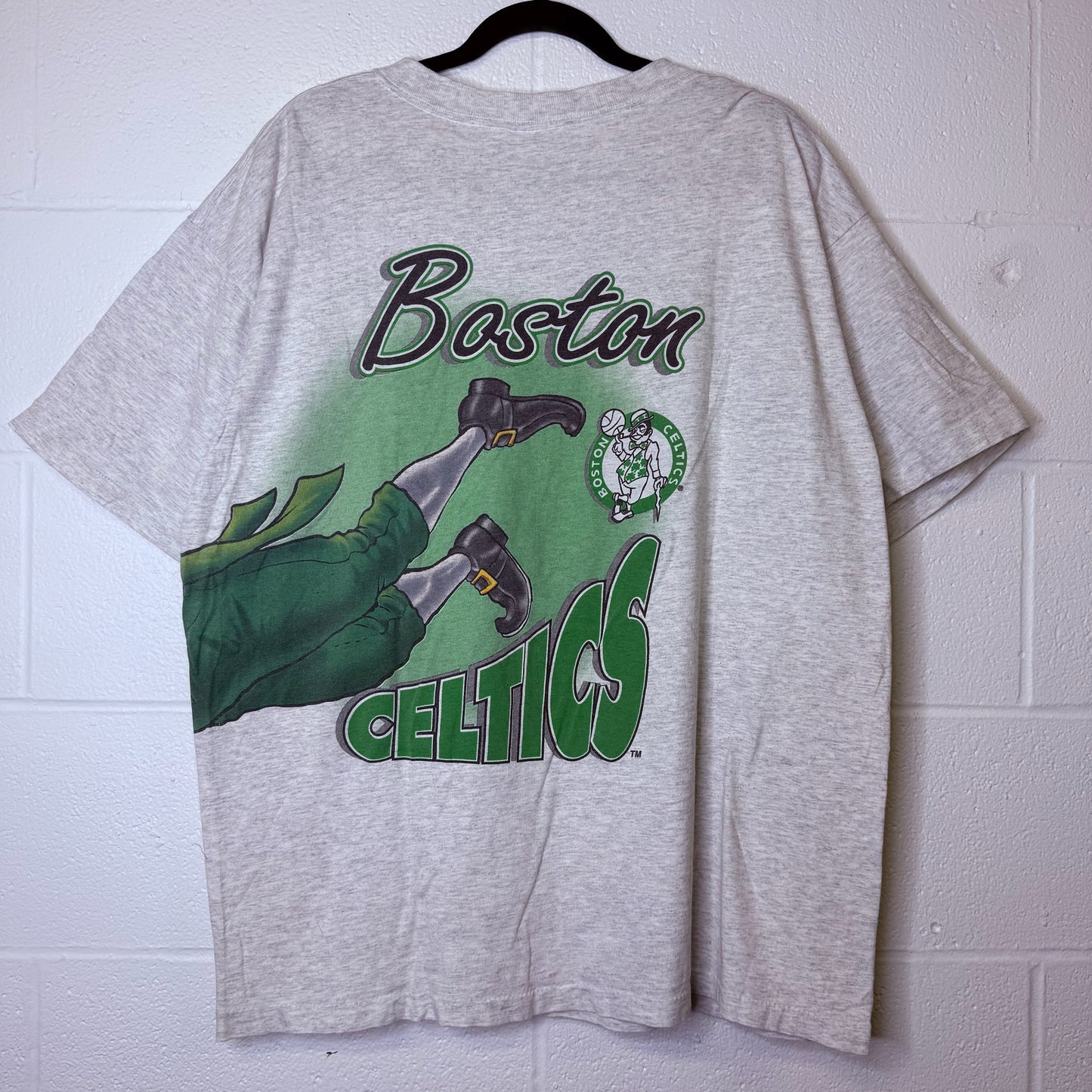 90s Boston Celtics Salem Wraparound NBA T-shirt Sz L (B2345)