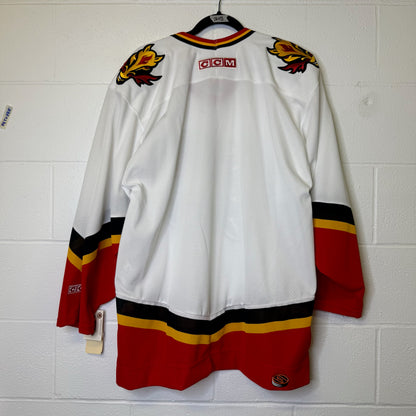 2000s Calgary Flames CCM Hockey NHL Jersey Sz L Deadstock (B1789)