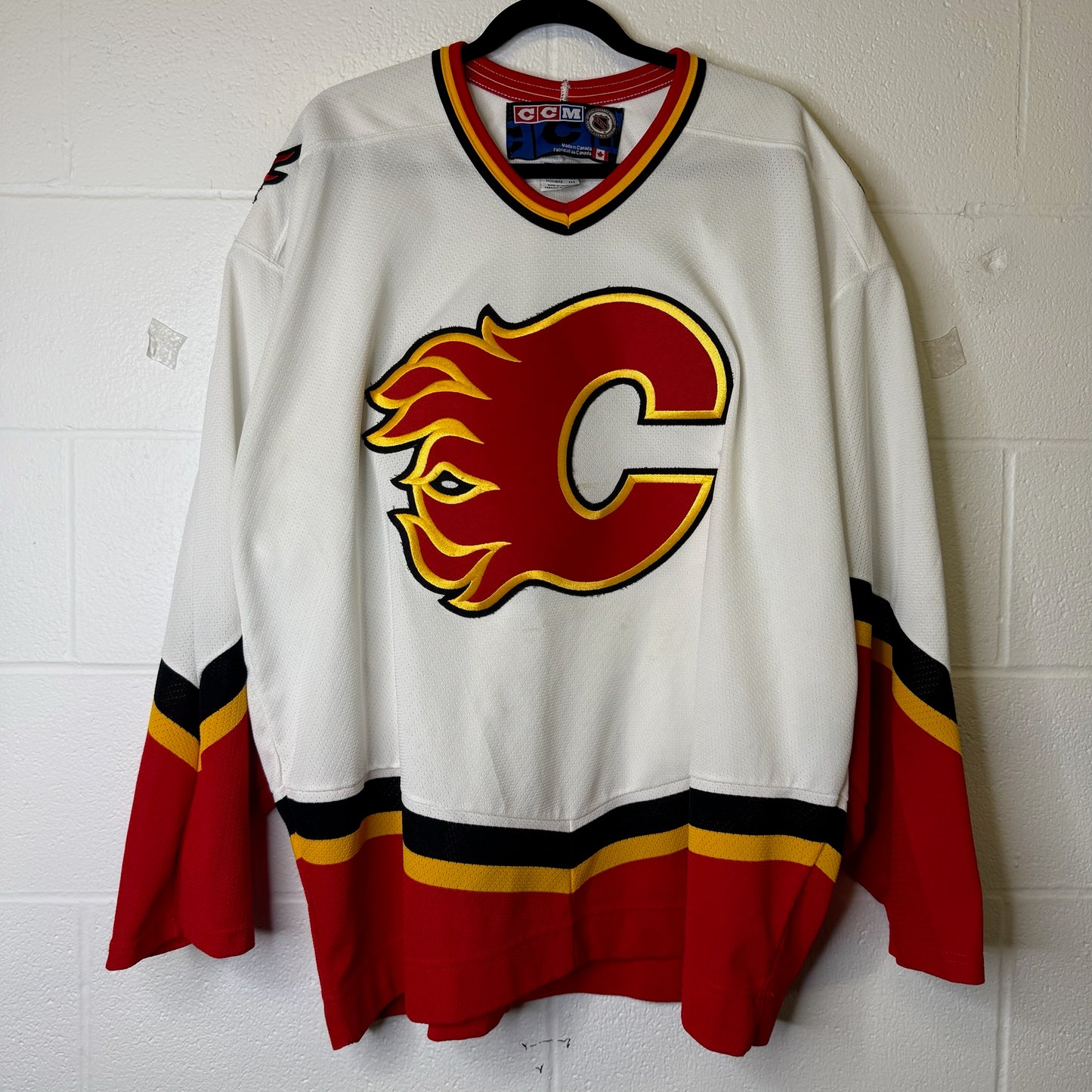 2000s Calgary Flames CCM Hockey NHL Jersey Sz XXL (B2402)