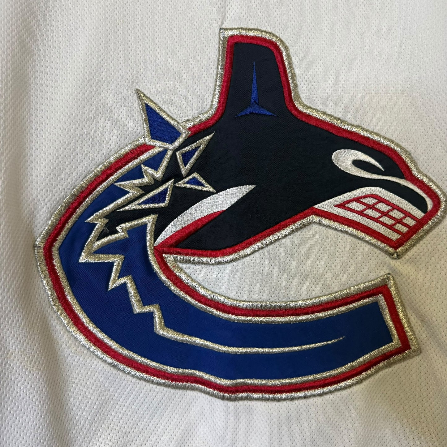 90s Vancouver Canucks Whale NHL Hockey Jersey Sz M