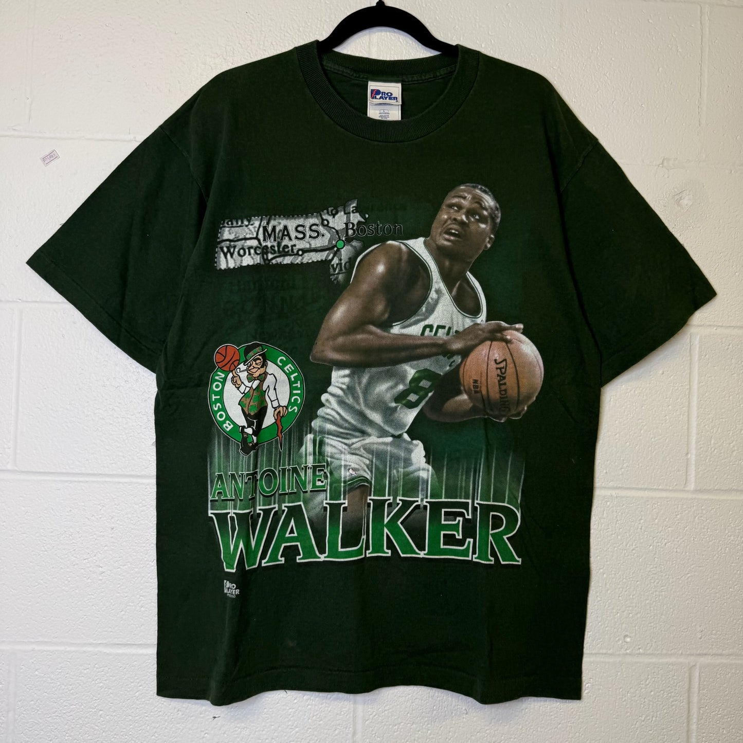 90s Antoine Walker Boston Celtics NBA T-Shirt Sz L (B2580)