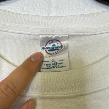 2000s Eeyore Pooh Disney T-Shirt Sz XL (B589)